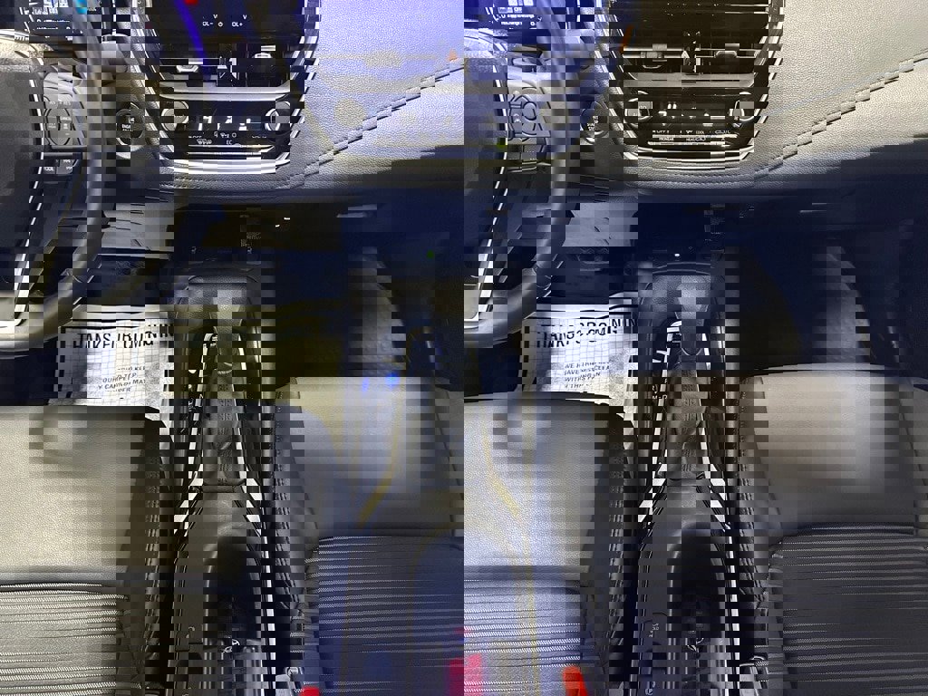 Used 2025 Toyota Corolla XSE image 27