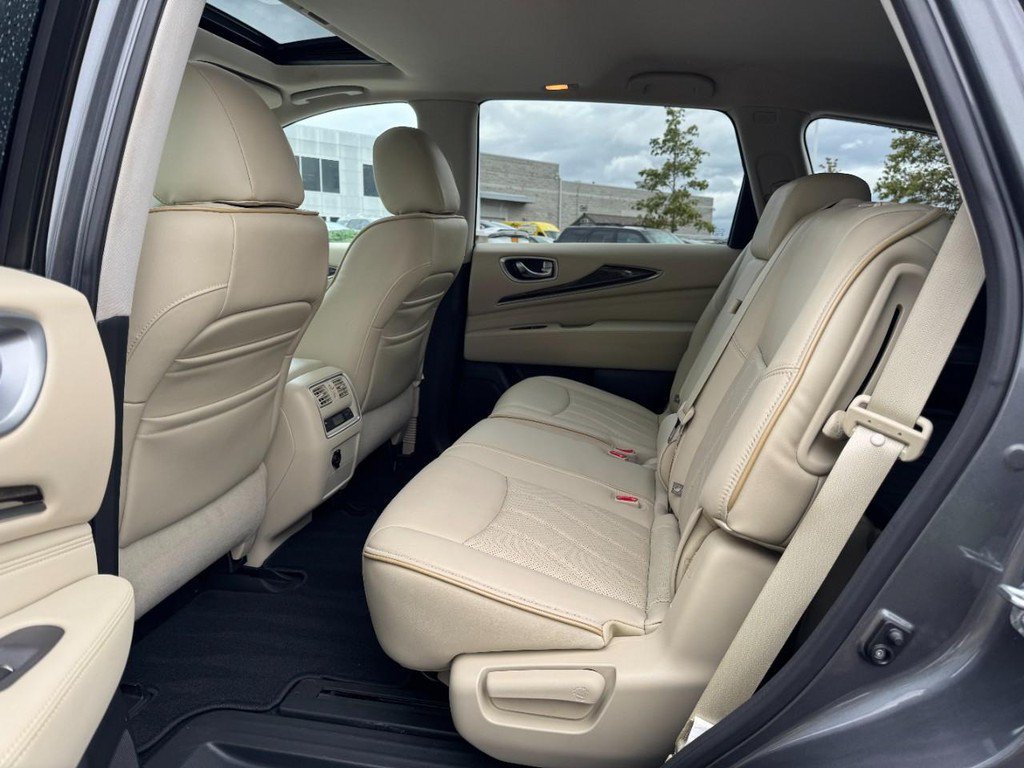 Used 2015 INFINITI QX60 Luxe w/ Premium Plus Package AWD/4WD image 10