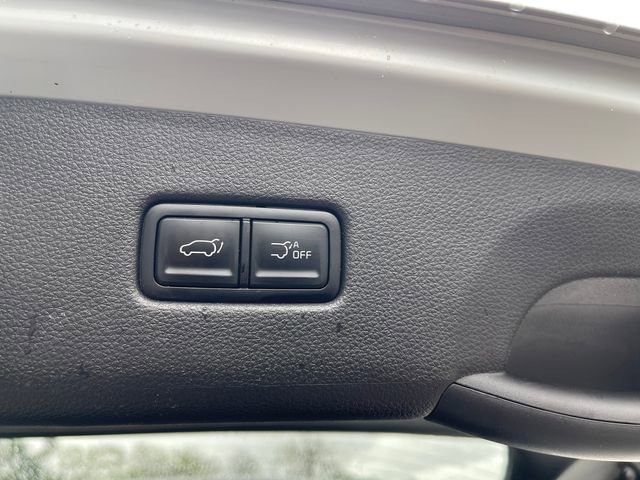 Used 2023 Kia Carnival SX Prestige FWD image 17