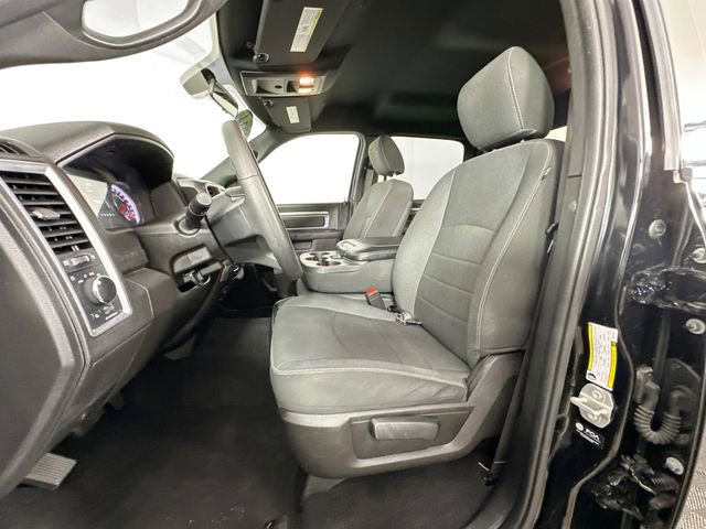 Used 2024 RAM 1500 Classic Warlock AWD/4WD image 15