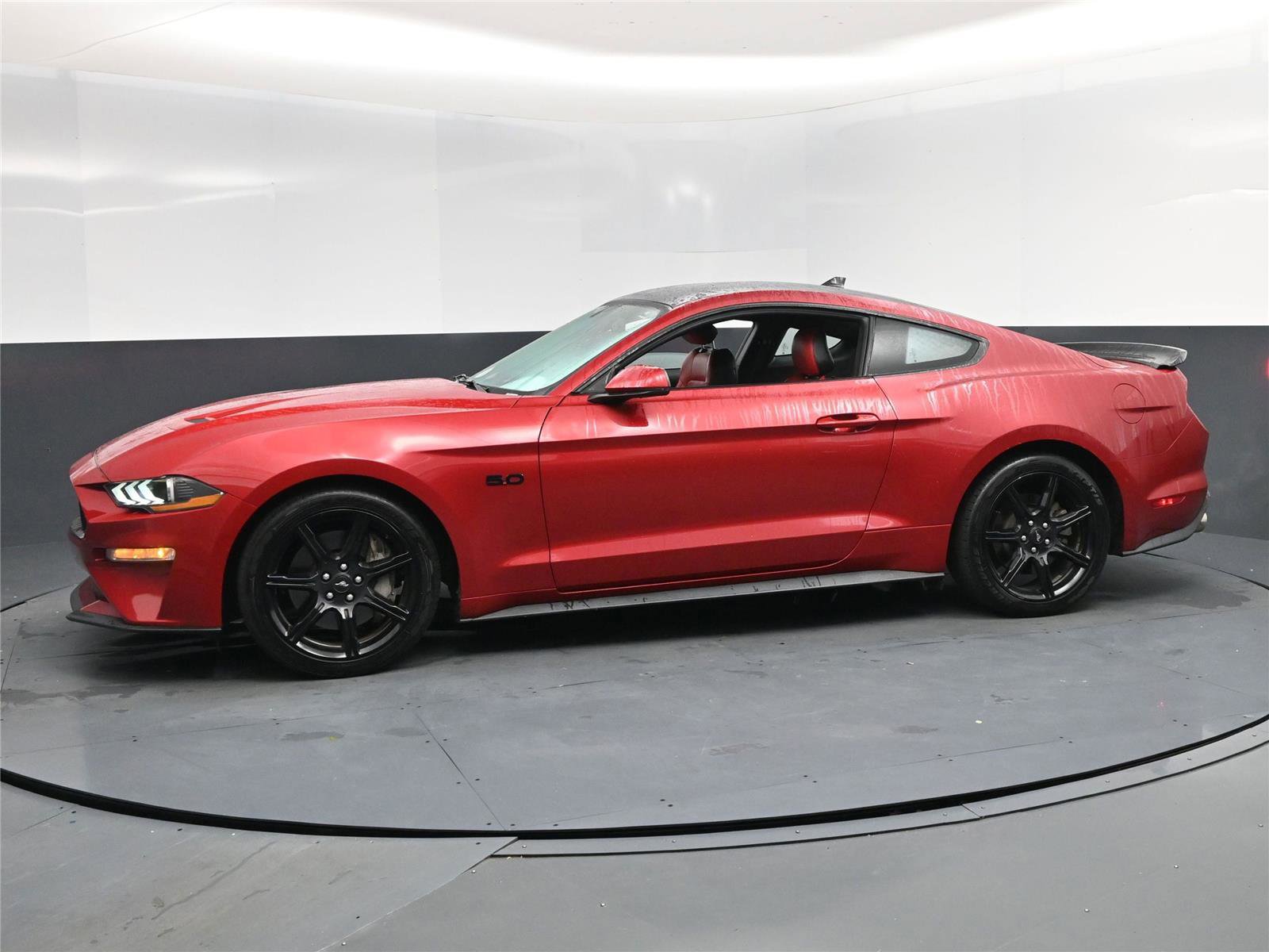 Used 2020 Ford Mustang GT Premium w/ Equipment Group 401A image 3
