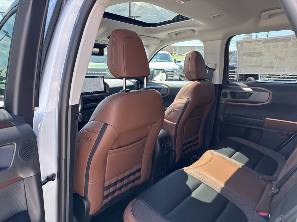 New 2025 Ford Bronco Sport Outer Banks w/ Sasquatch Outer Banks Package image 16