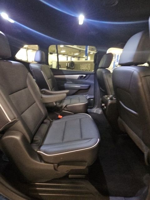 Used 2025 Buick Enclave Preferred image 41