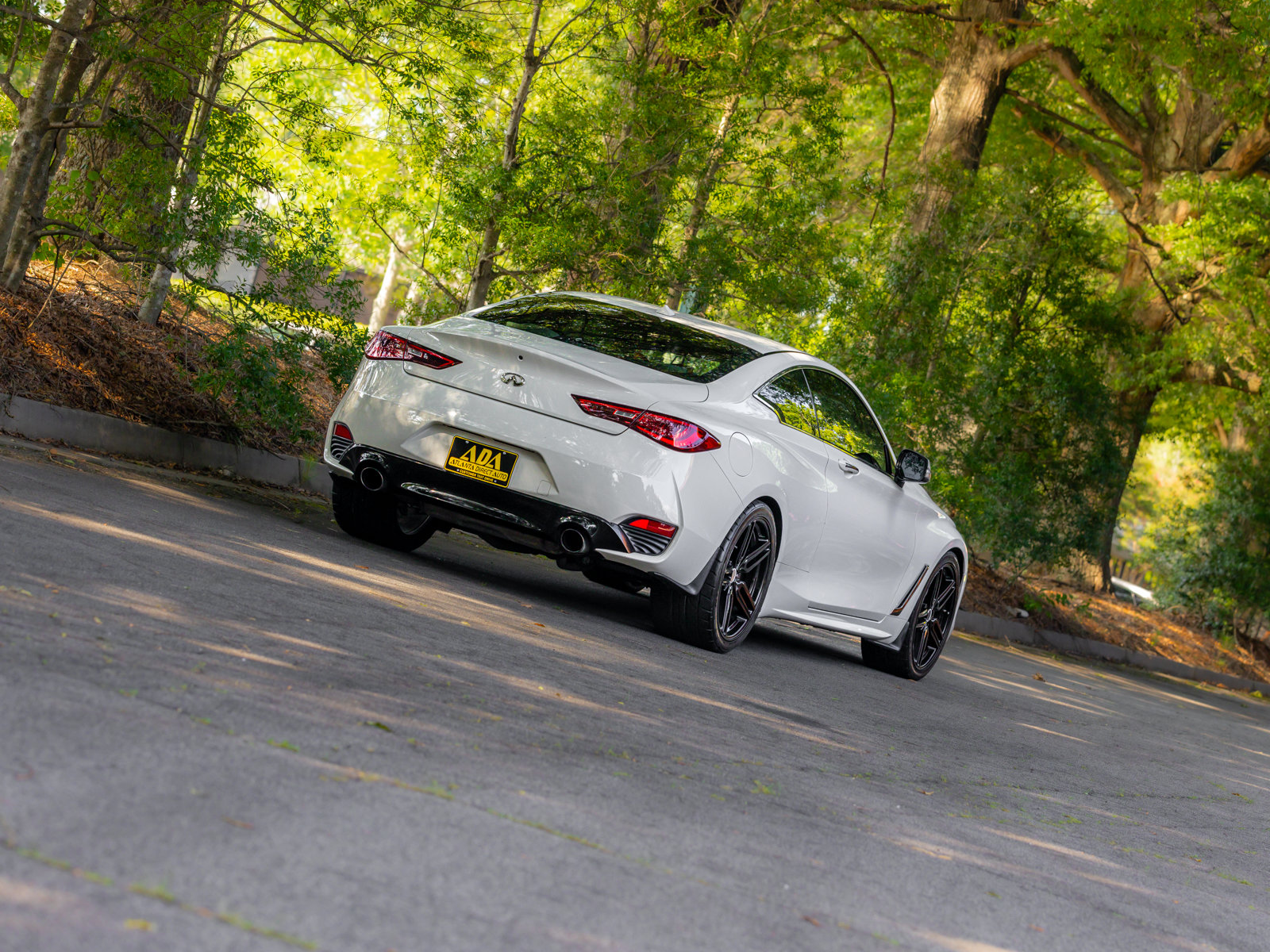 Used 2017 INFINITI Q60 3.0t w/ Premium Plus Package 3.0T RWD image 50