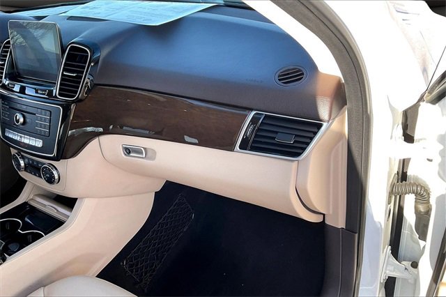 Used 2018 Mercedes-Benz GLE 350 w/ Premium 1 Package image 15