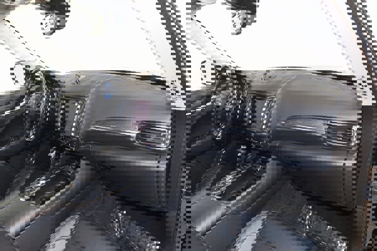 Used 2018 Maserati Levante S GranSport image 48