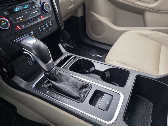 Used 2019 Ford Escape Titanium AWD/4WD image 33