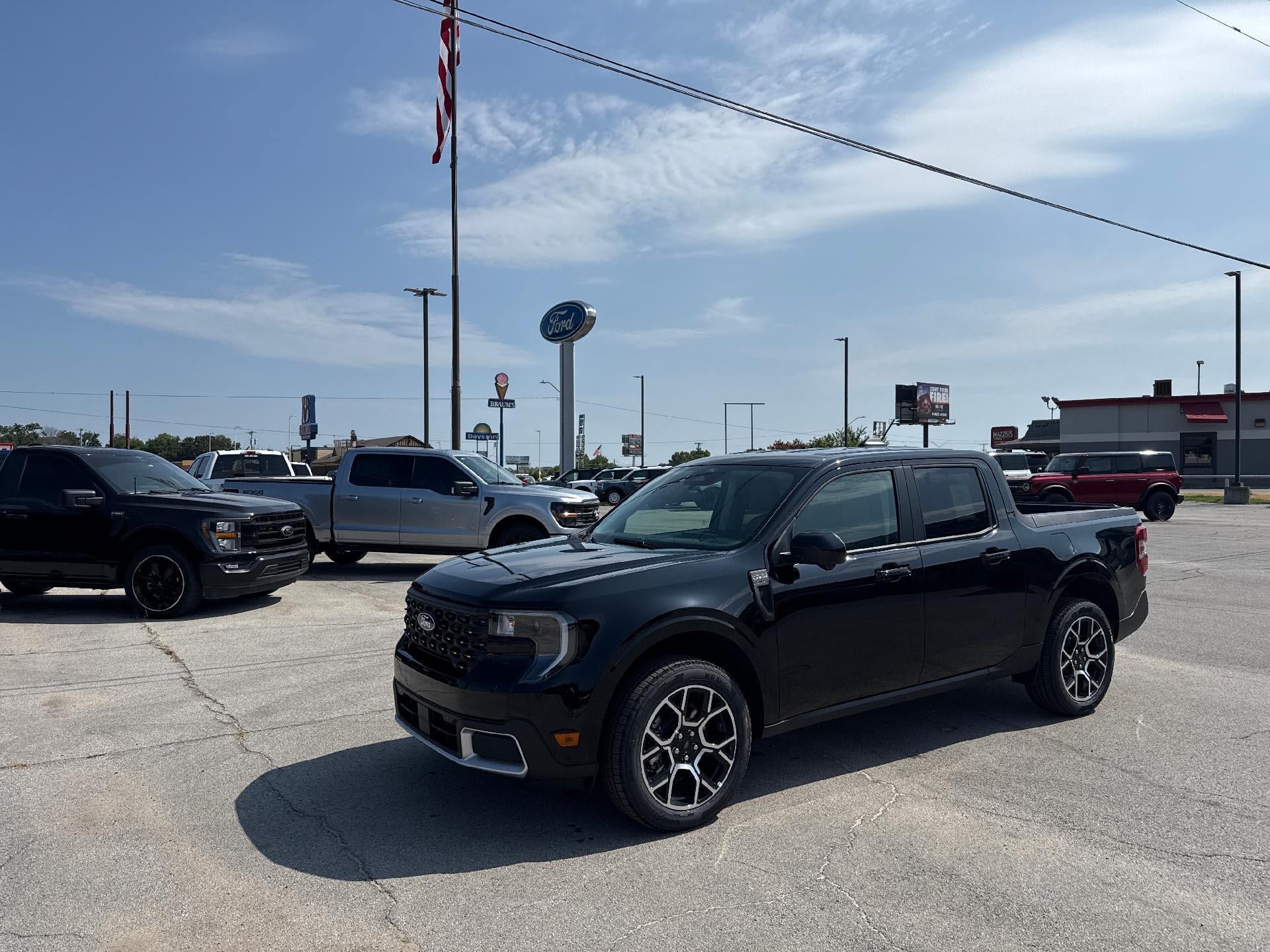 New 2026 Ford Maverick Lariat AWD/4WD image 6