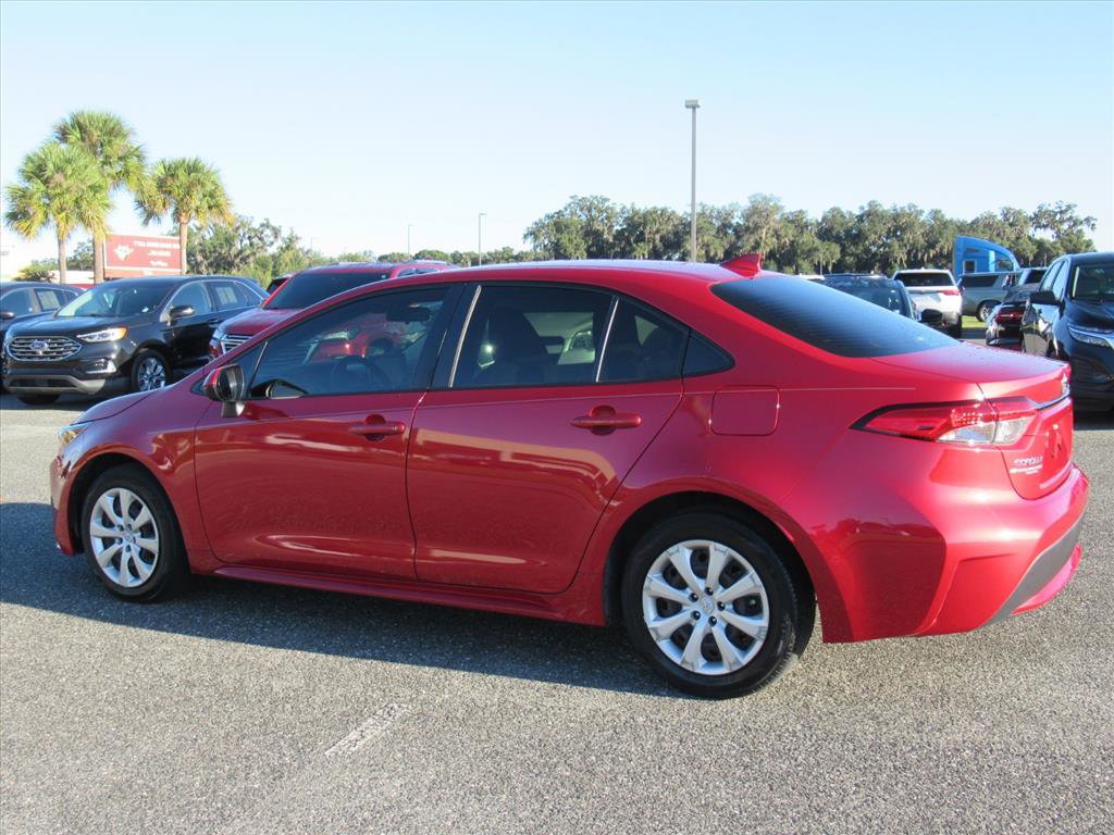 Used 2020 Toyota Corolla LE image 4
