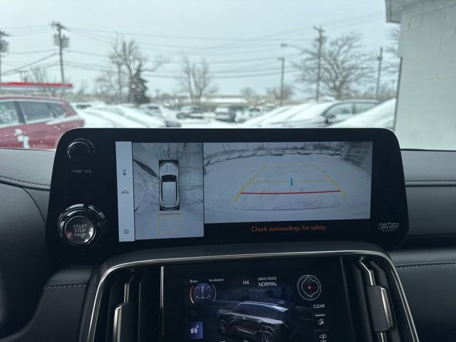 Used 2024 Lexus LX 600 4WD w/ Appearance Package image 14