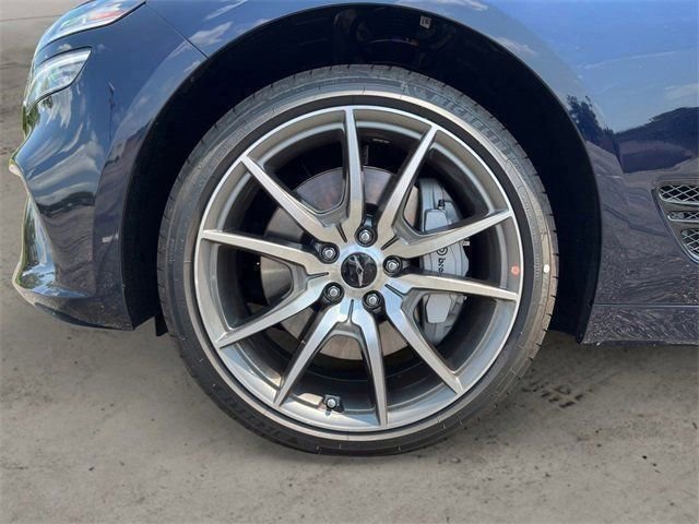 Used 2026 Genesis G70 2.5T Prestige image 23