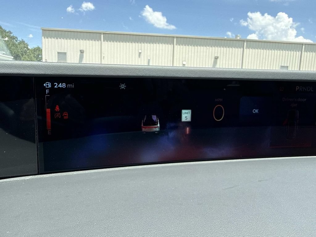 New 2026 Lincoln Nautilus Premier AWD/4WD image 28