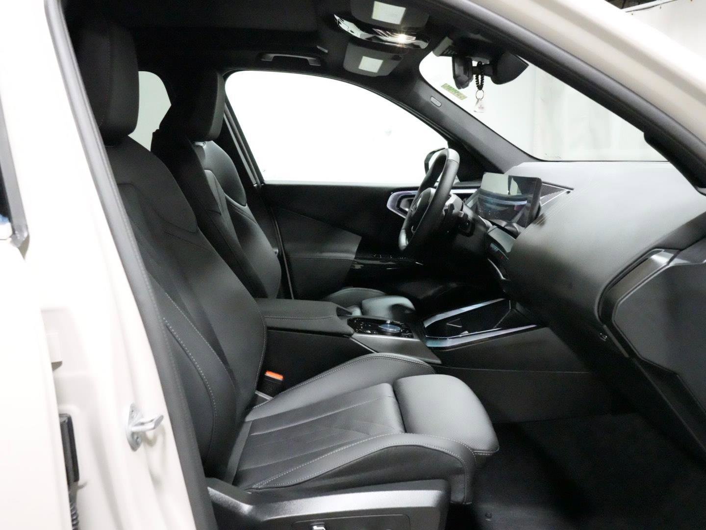 Certified 2026 BMW X3 xDrive30 w/ Premium Package image 7