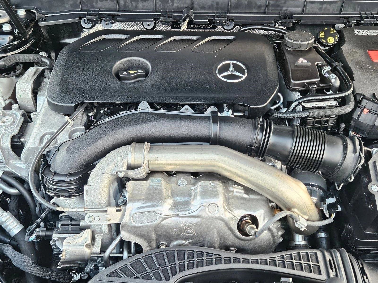 Used 2025 Mercedes-Benz GLB 250 image 21