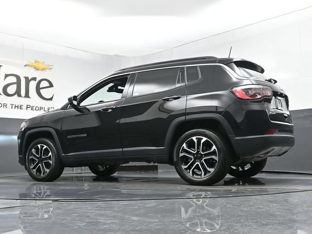 Used 2023 Jeep Compass Limited w/ Sun and Sound Group AWD/4WD image 55