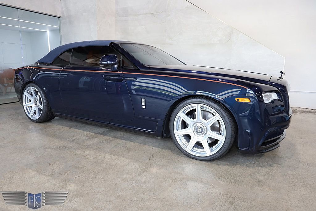 Used 2017 Rolls-Royce Dawn image 47