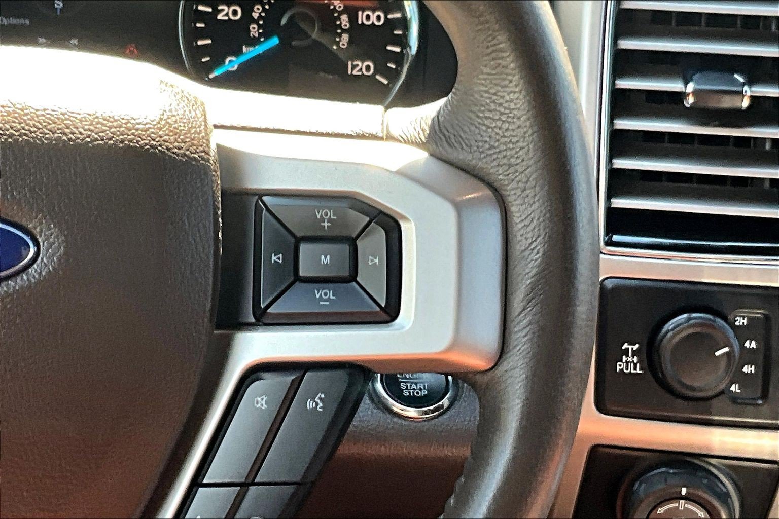 Used 2020 Ford F150 King Ranch w/ Equipment Group 601A Luxury AWD/4WD image 21