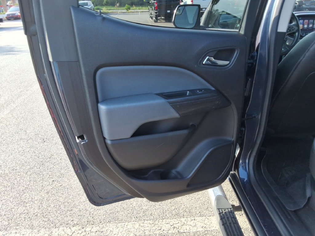 Used 2018 Chevrolet Colorado Z71 w/ Centennial Edition RWD image 18