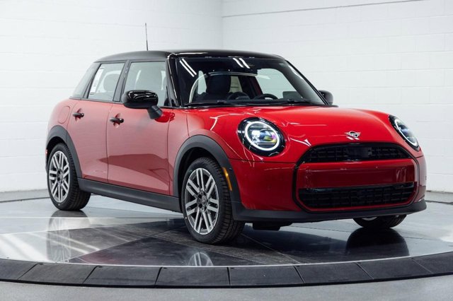 Certified 2026 MINI Cooper 4-Door Hardtop FWD image 4