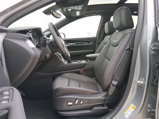 New 2026 Cadillac XT5 Premium Luxury image 18