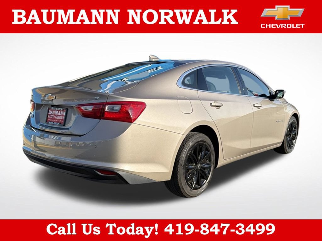 Used 2024 Chevrolet Malibu LT FWD image 7
