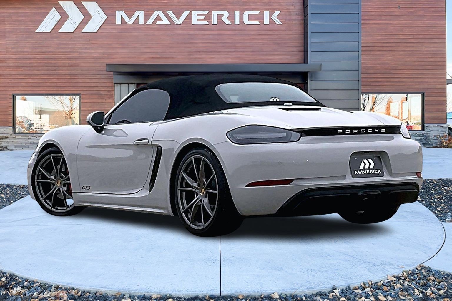 Used 2018 Porsche 718 Boxster GTS image 4