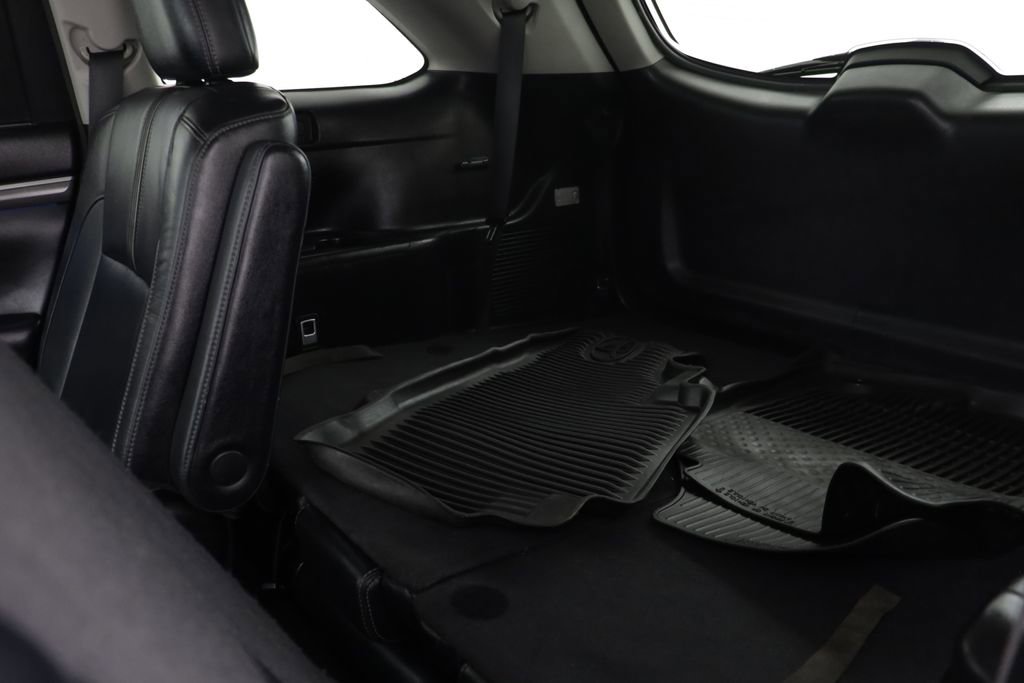 Used 2017 Toyota Highlander SE AWD/4WD image 15