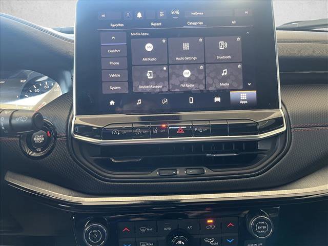 Used 2024 Jeep Compass Trailhawk image 12