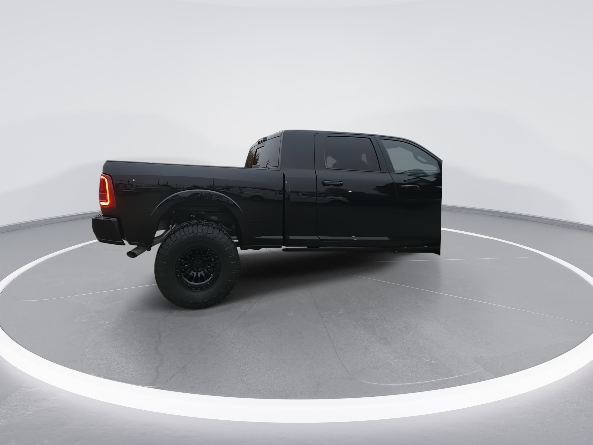 Used 2025 RAM 2500 Limited image 7