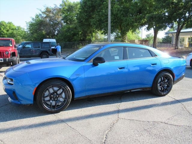 New 2026 Dodge Charger R/T AWD/4WD image 4