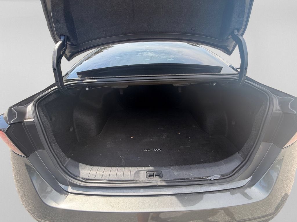 Used 2024 Nissan Altima 2.5 S FWD image 26