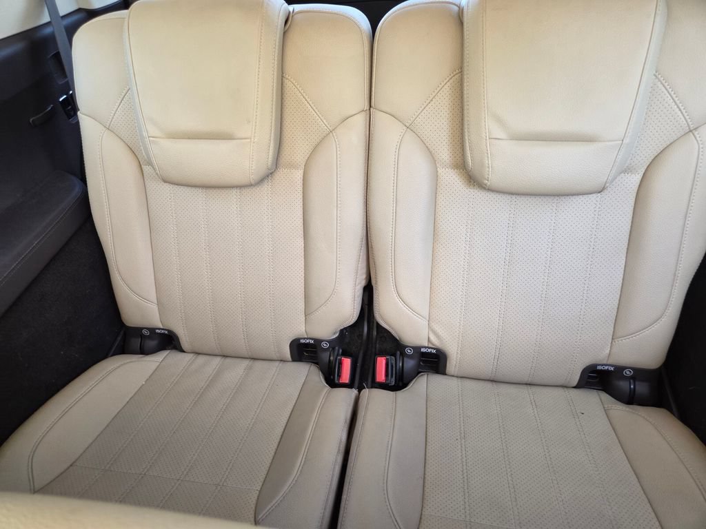 Used 2017 Mercedes-Benz GLS 450 4MATIC image 27