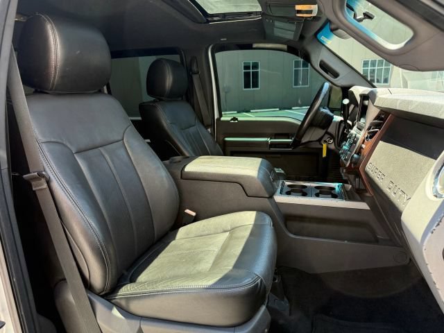 Used 2014 Ford F250 Lariat w/ Lariat Ultimate Package AWD/4WD image 23