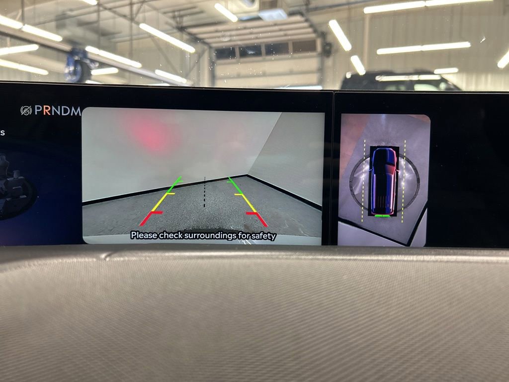 Used 2025 Lincoln Navigator L Black Label image 17