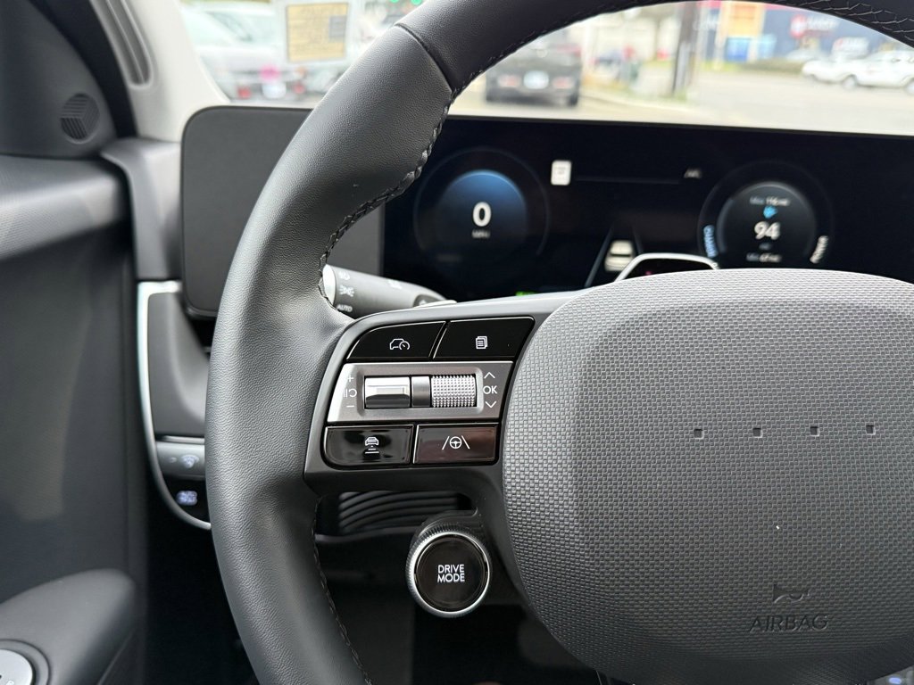 Certified 2025 Hyundai Ioniq 5 SE image 27