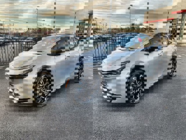 New 2025 Toyota Prius Plug-In Hybrid