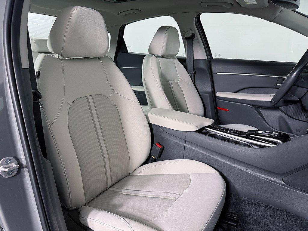 Certified 2023 Hyundai Sonata SEL w/ Convenience Package image 28