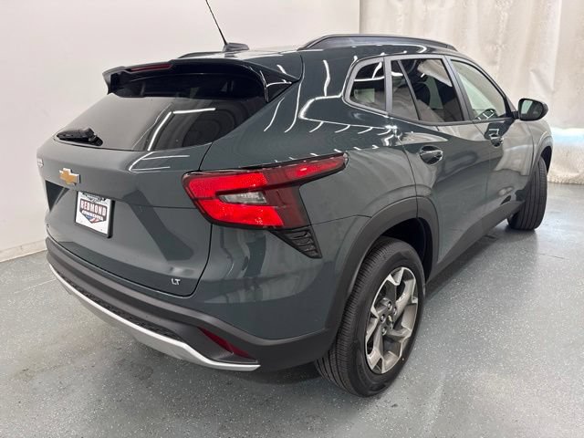 New 2026 Chevrolet Trax LT FWD image 8