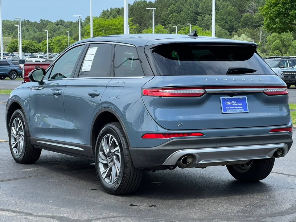 Used 2023 Lincoln Corsair AWD w/ Equipment Group 101A image 39