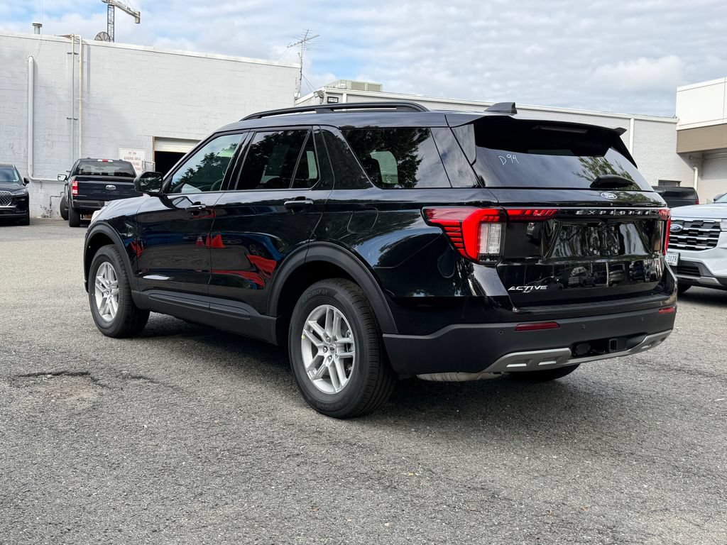 New 2027 Ford Explorer Active w/ Active Comfort Package AWD/4WD image 4