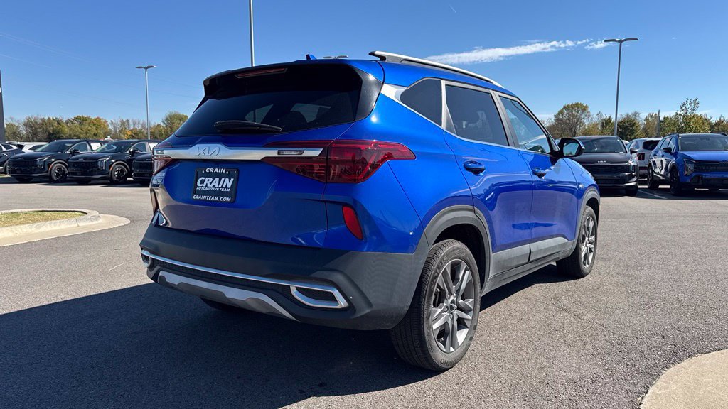 Used 2023 Kia Seltos S AWD/4WD image 10