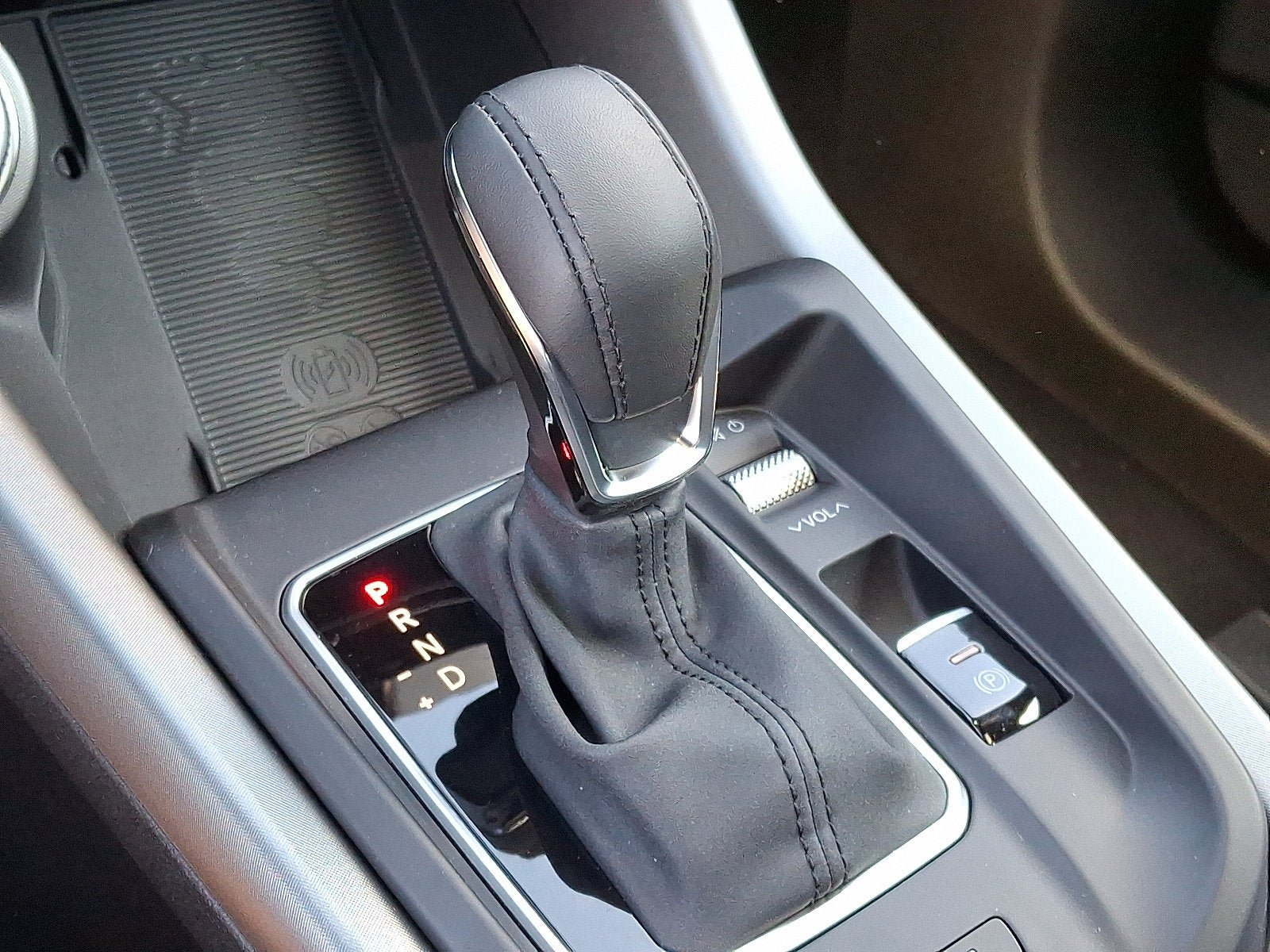 Used 2025 Alfa Romeo Tonale Tributo Italiano AWD/4WD image 9