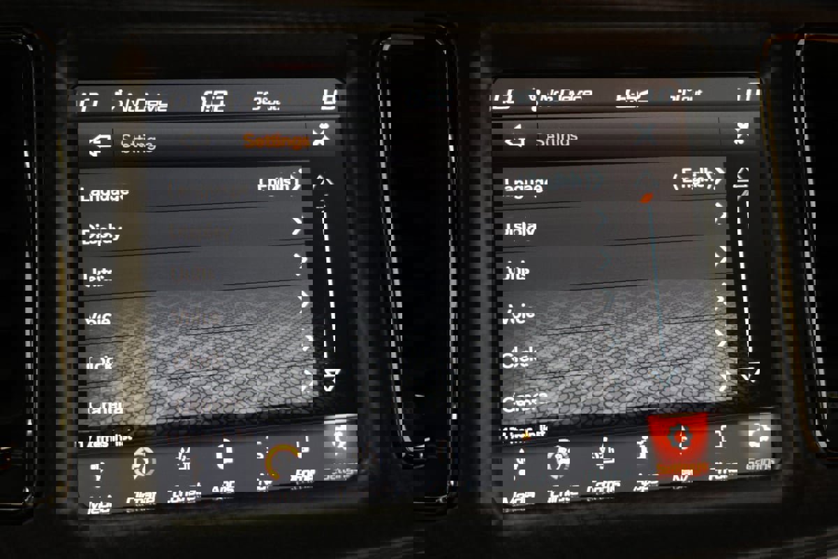 Used 2021 Dodge Challenger SRT Hellcat Redeye image 32