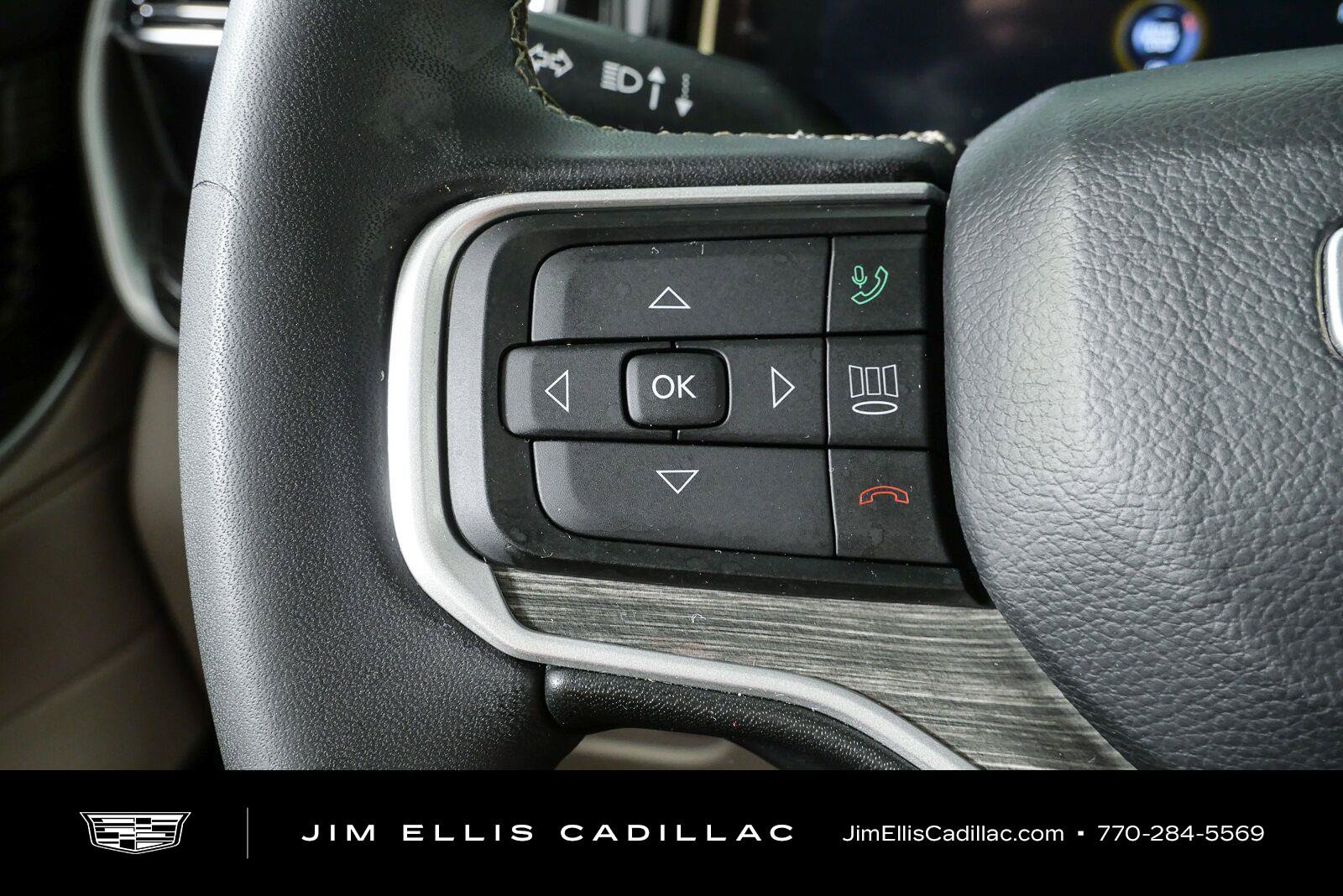 Used 2022 Jeep Wagoneer Series III w/ Premium Group I RWD image 13