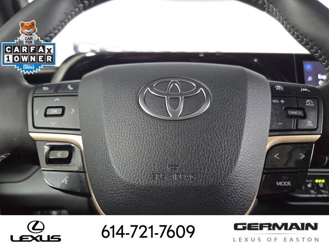 Used 2025 Toyota Crown Platinum AWD/4WD image 25