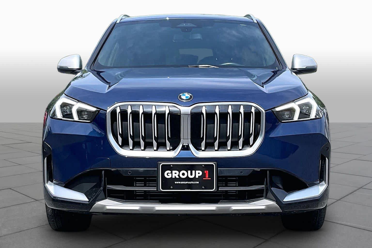 Certified 2024 BMW X1 xDrive28i w/ Technology Package AWD/4WD image 3
