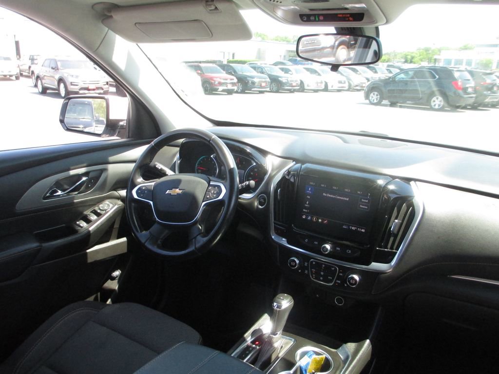 Used 2020 Chevrolet Traverse LT AWD/4WD image 23