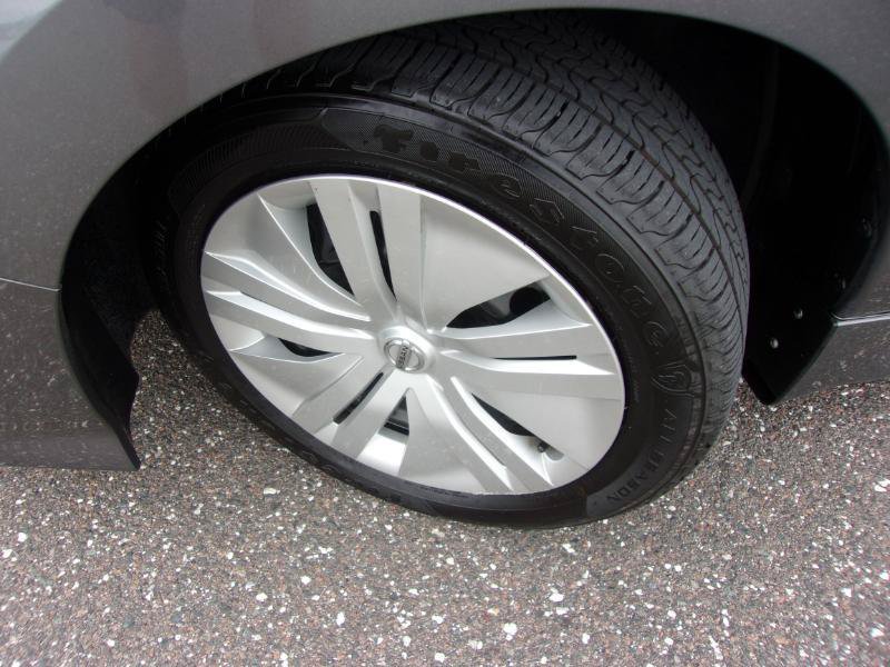 Used 2022 Nissan Leaf S FWD image 15