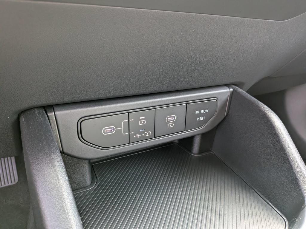 Certified 2025 Kia K4 FWD image 25