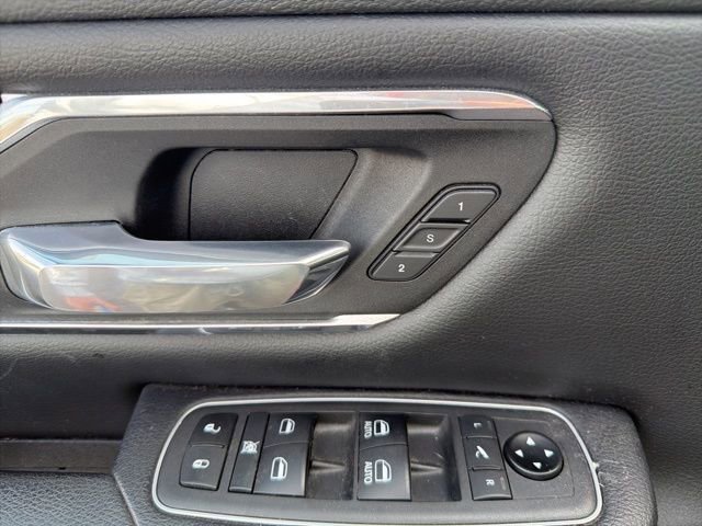Used 2021 RAM 1500 Laramie w/ Off Road Group image 22